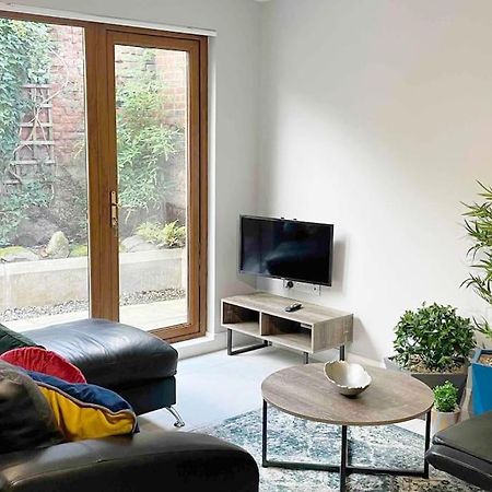 Close To Belfast City Centre.Modern Opened Planned Экстерьер фото